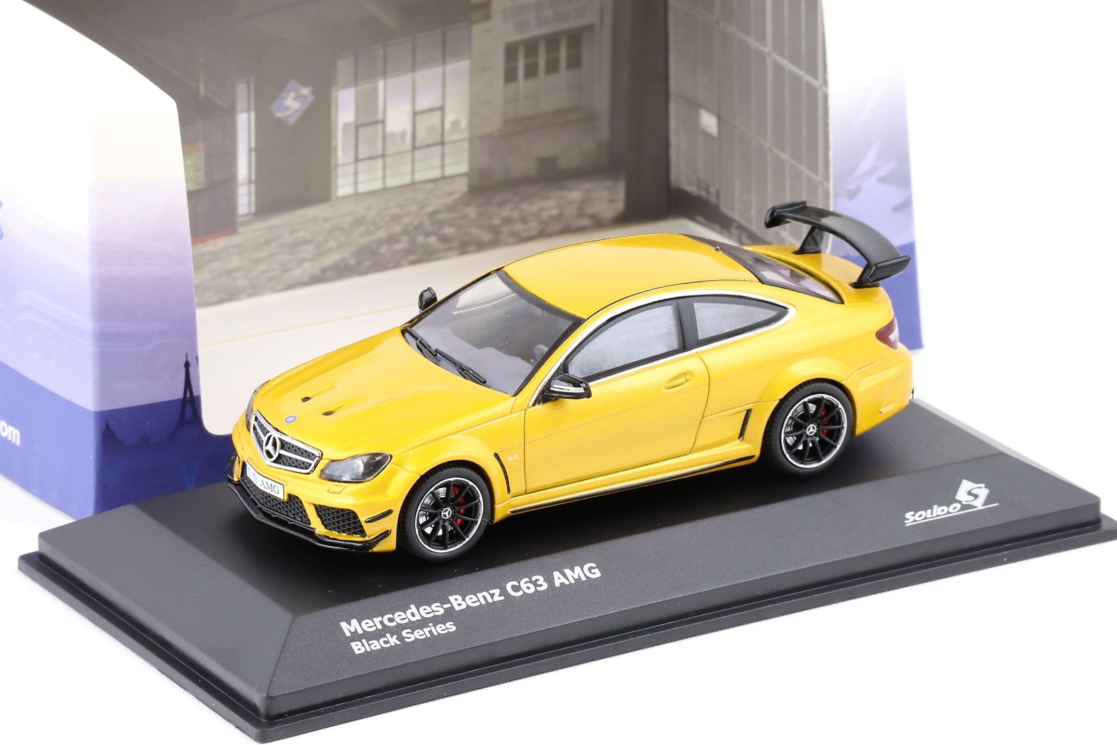 1:43 Solido Mercedes C63 AMG Black Series Coupe Solar Beam Yellow