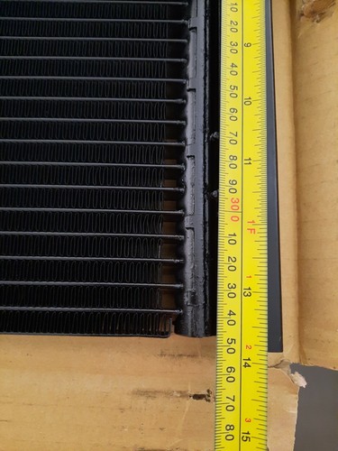 Universal Air Con Condenser 584mm X 355mm Oring Fittings - Brand new and sealed - Foto 8 di 8