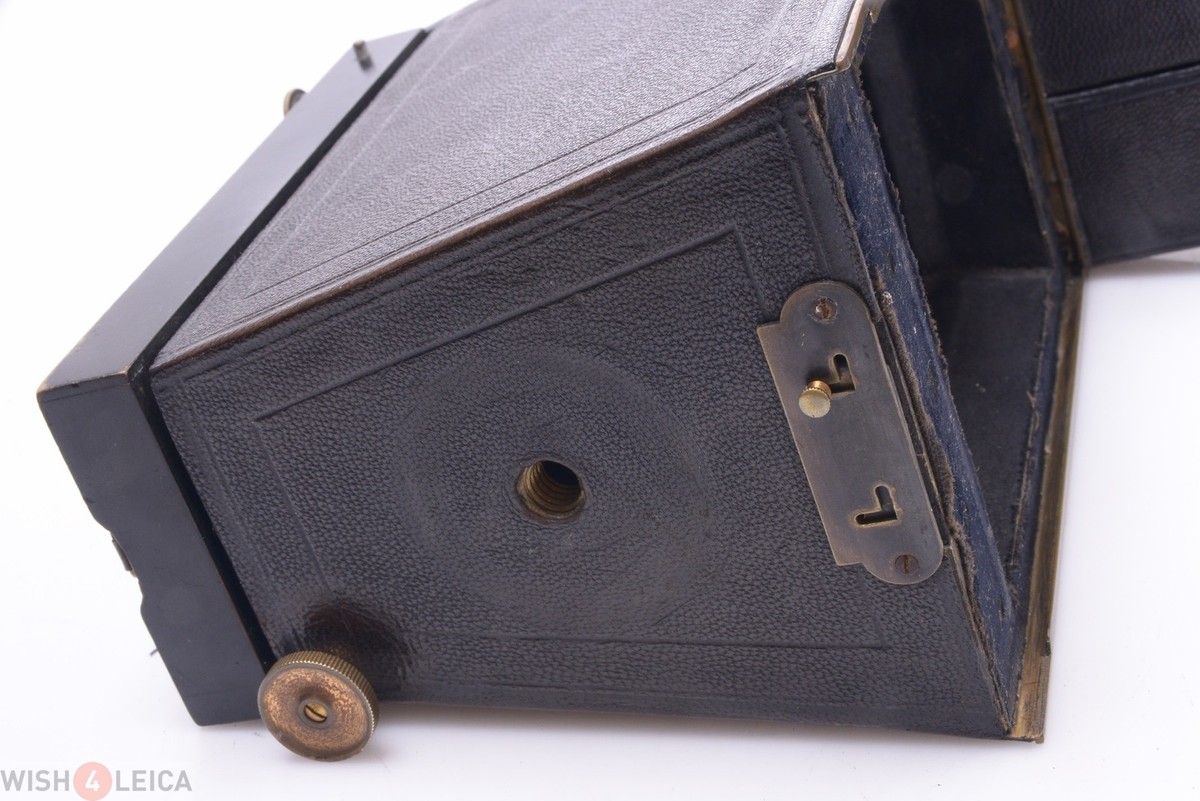 Zion Simili-Jumelle Vintage cameras collection by Sylvain Halgand