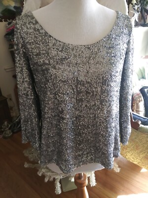 Forever 21 LOVE 21 Silver Sequinned Top Lined/Zip Three Quarter Sleeves Size M