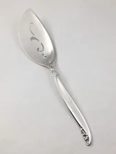 1847 Rogers Bros LEILANI International Silver Plate 1961 Pierced Pie Server