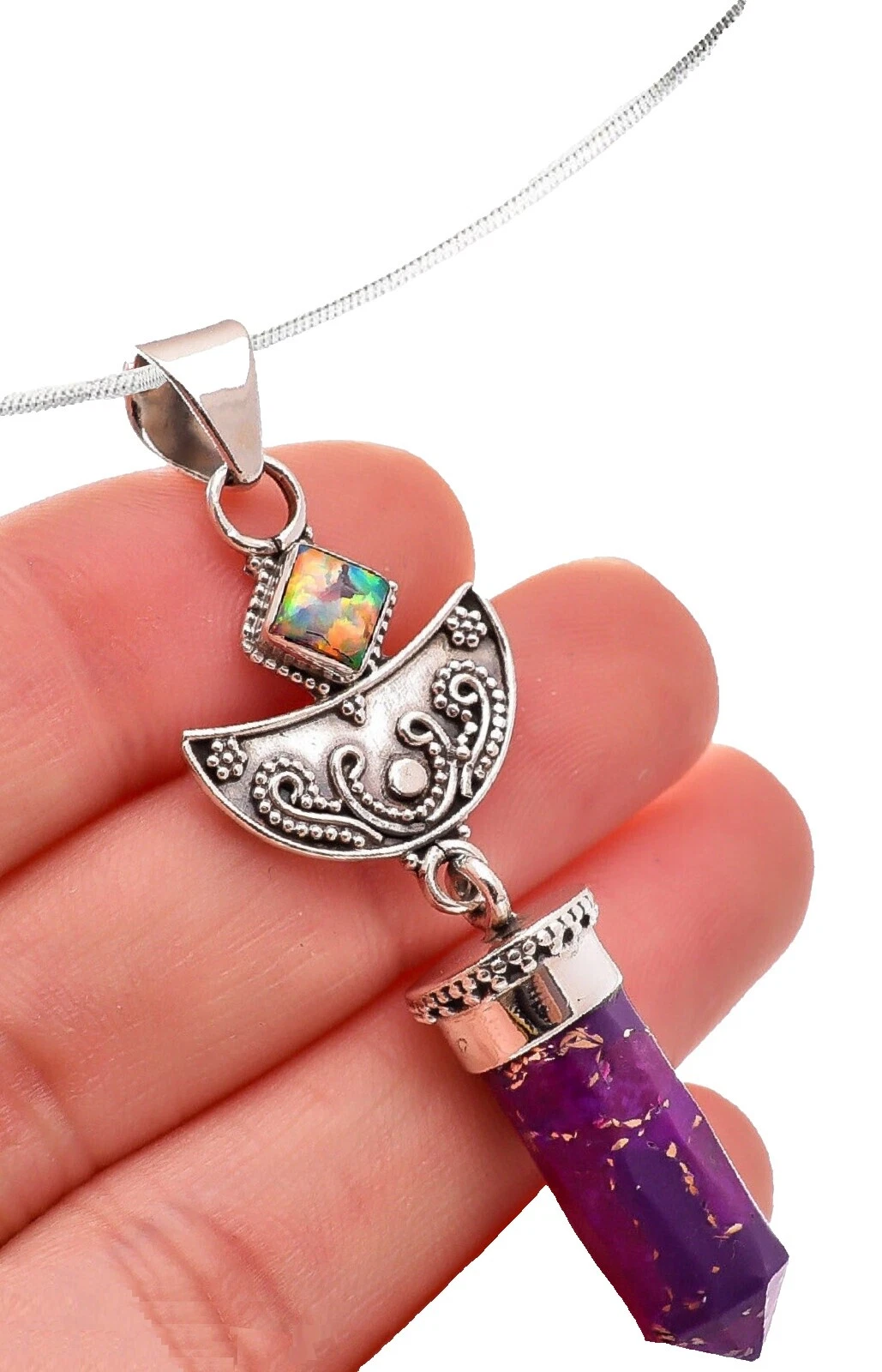 Opal 铜标志和符号时尚项链和吊坠