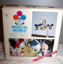 VINTAGE DOLLY DISNEY BABIES MUSICAL CRIB MOUNT MOBILE NO 673 WORKS CLEAN