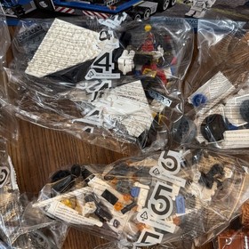 Lego City 60080 Spaceport NEW Mint Condition