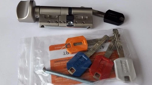 TOKOZ PRO 300 High Security Lock / With Knob/ 5 Keys And Keycode Card