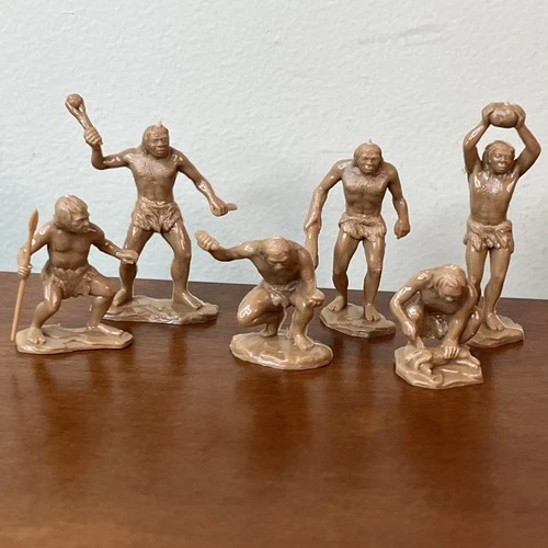 Cavemen Marx / Superior Beige Plastic Dinosaur Prehistoric Playset Lot of 6