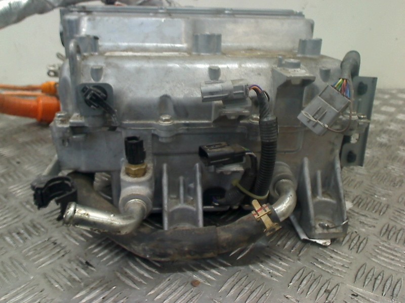 Picture 2 of 8