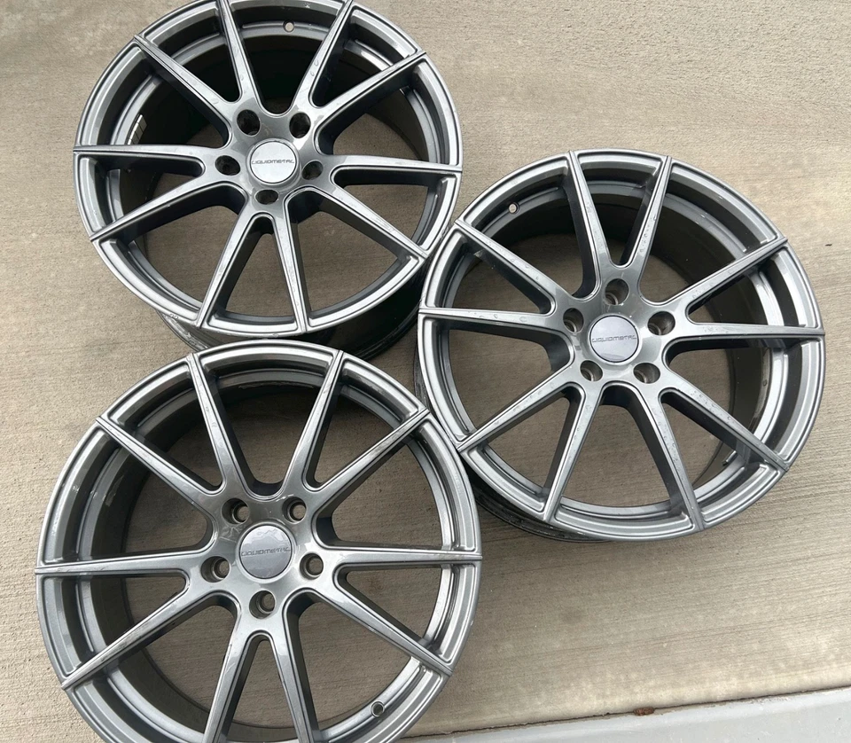 Ruedas 'Shift' de metal líquido Foto 3 de 4