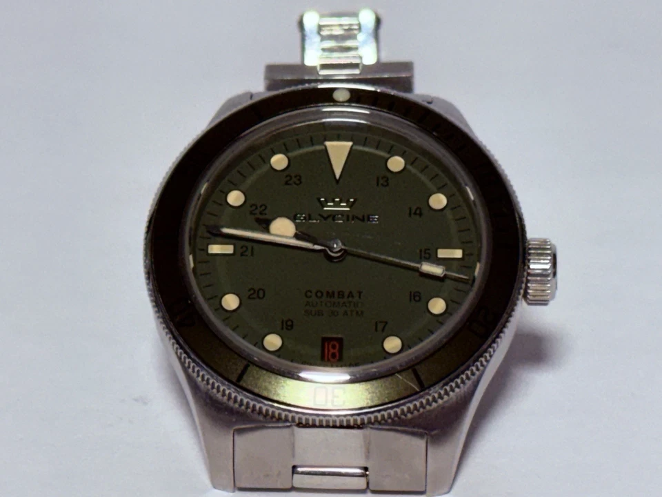 Glycine Combat Sub GL0394 automático 30 ATM Foto 3 de 4