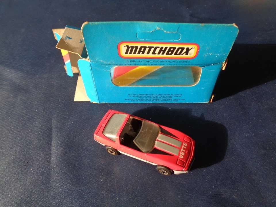 MATCHBOX MB 69 CORVETTE 83  ANNO 1986  SCALA 1:64 - Immagine 4 di 4