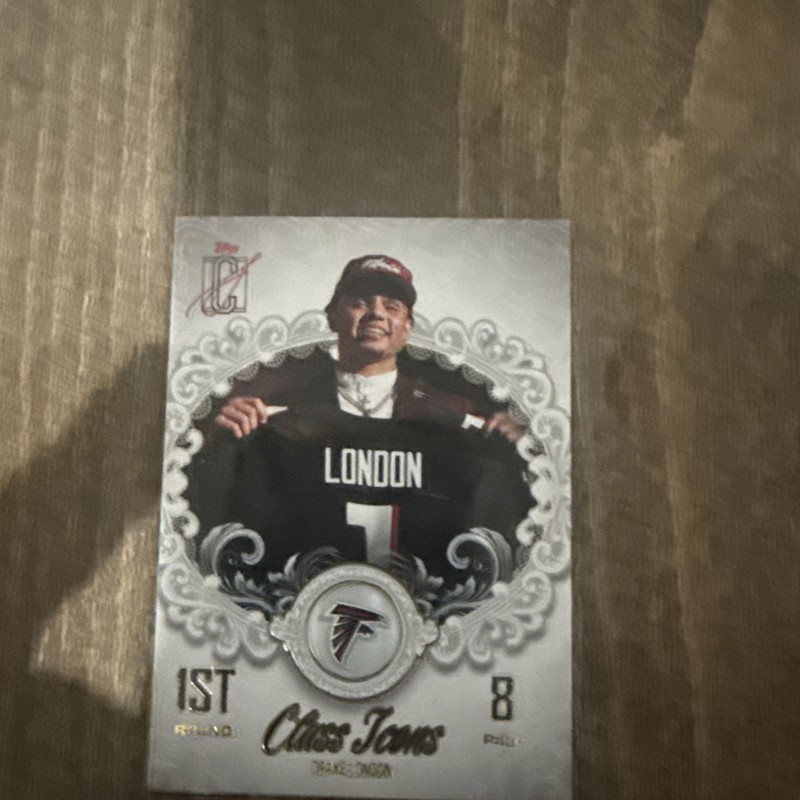 2025 Topps Signature Class Drake London CI-13 Class Icons