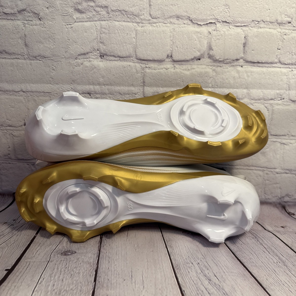 Nike Vapor Speed 3 Football Cleats White Gold 2025 FB3303-103