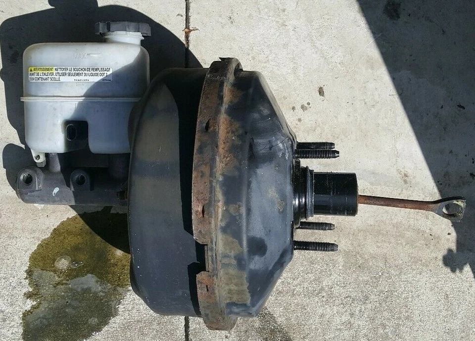 99-02 CHEVY TAHOE SUBURBAN GMC YUKON PICKUP SIERRA 1500 POWER BRAKE BOOSTER - Image 2 of 4
