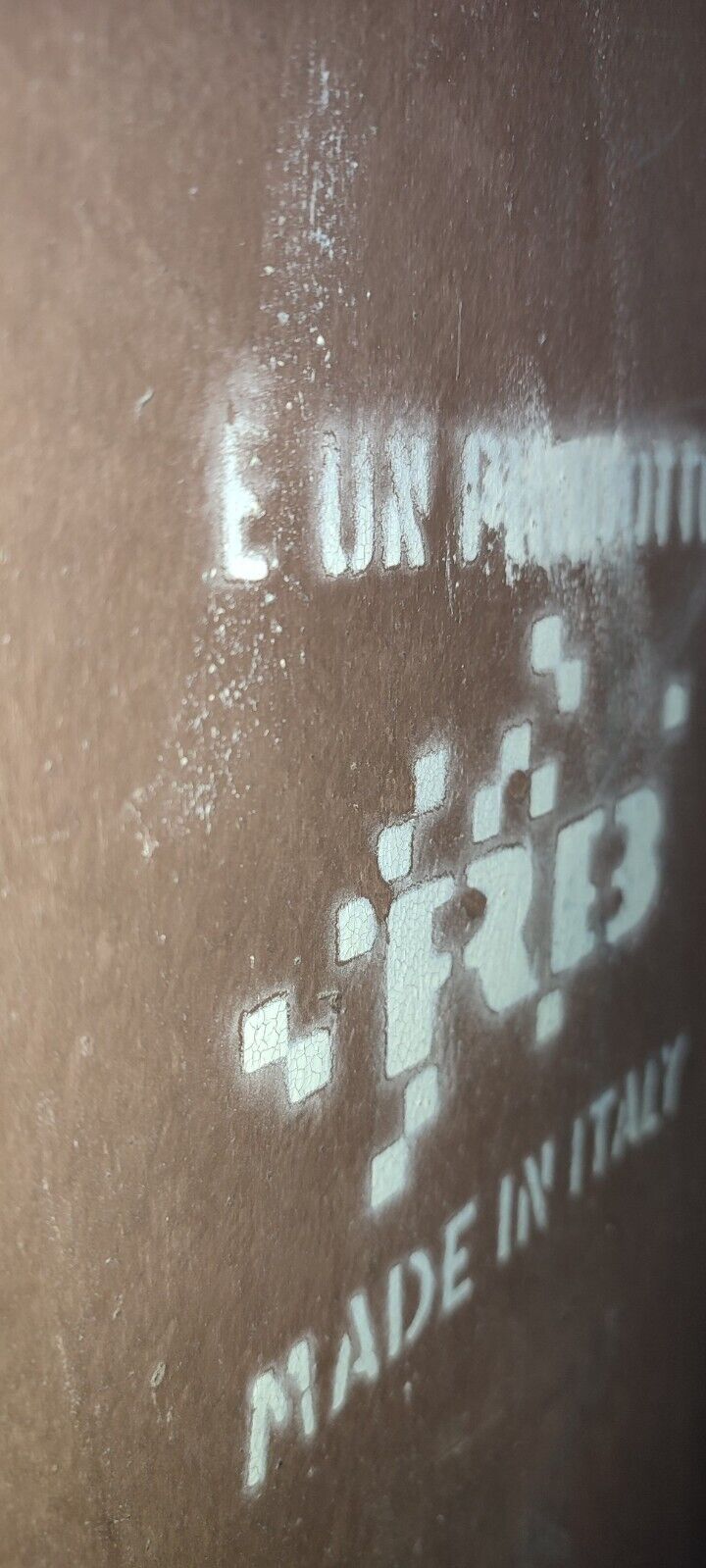 Foto 10 di 15