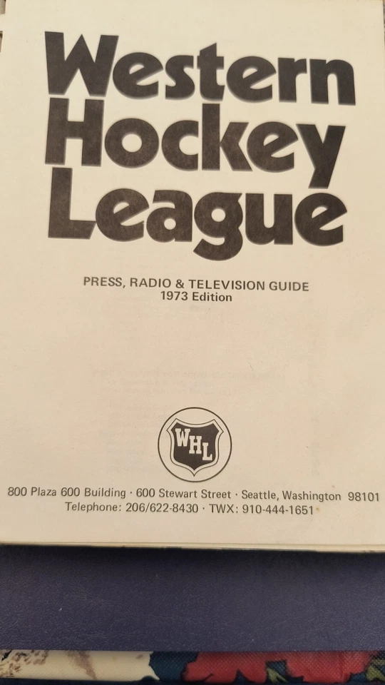 1972-73 WHL Western Hockey Pro League Guide! Minor League Media Press - Image 3 of 4