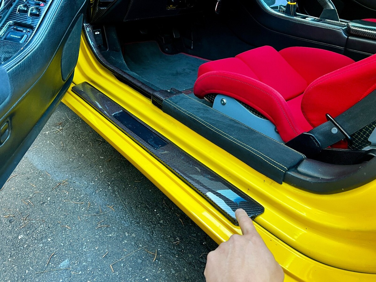 Honda Acura NSX Gloss Carbon Fiber Outer Door Sills with cutouts