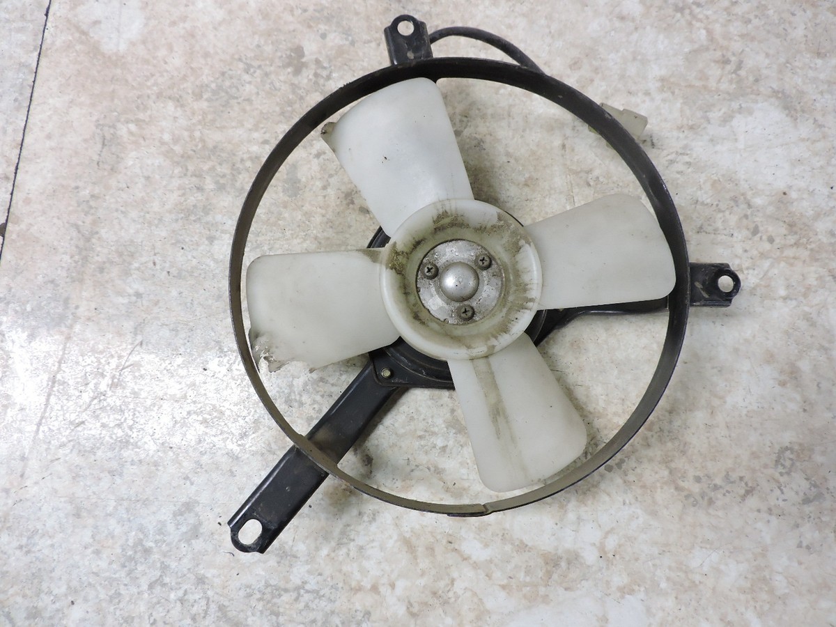 アイロン 05 Kawasaki ZG 1000 ZG1000 Concours radiator cooling coolant fan