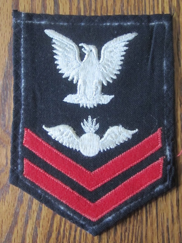 "C" WWII ERA, US NAVY  AVIATION ORDNANCEMAN, 2nd CLASS RATE , NO GLOW