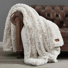 FRYE, Arctic Luxe Throw  Beige