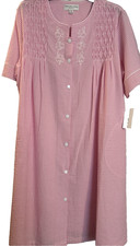 Miss Elaine Robe Patio Dress Womens 1X Snap Seersucker Gingham Pink White NEW