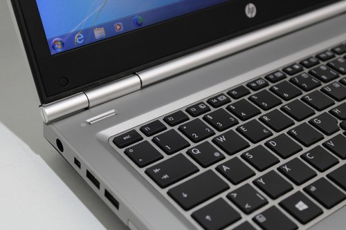 Windows 7 Pro Retro Laptop HP EliteBook 8470p 14" Intel Core i5 120 GB 8 GB Win - Foto 13 di 21