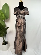 Daymor Couture 1033 V Neck Evening Dress New Brown Size 4 MSRP $650