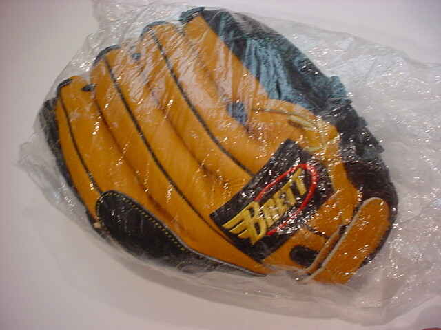 NEW,MISP George Brett BROS PDS-120 PRO-DOMINATOR 12" Right HAND baseball glove 