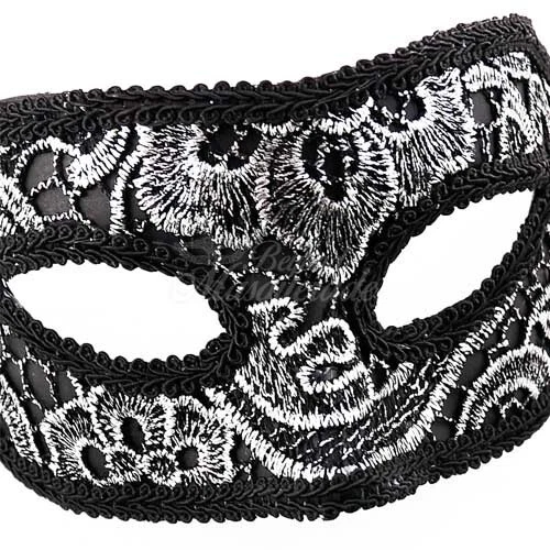 Men's Venetian Simplistic Lace Festival Party Masquerade Ball Mask [Silver] - Image 4 of 4