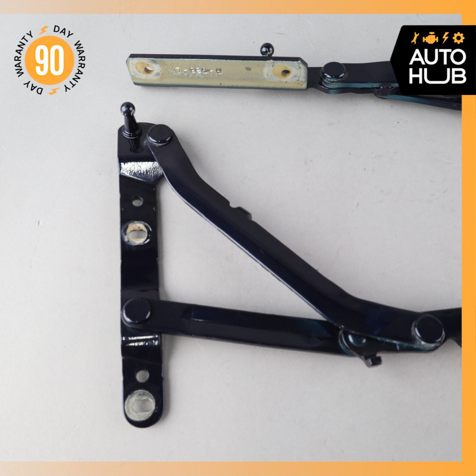 Maserati GranTursimo M145 M138 Trunk Lid Hinge Hinges Bracket Left & Right OEM