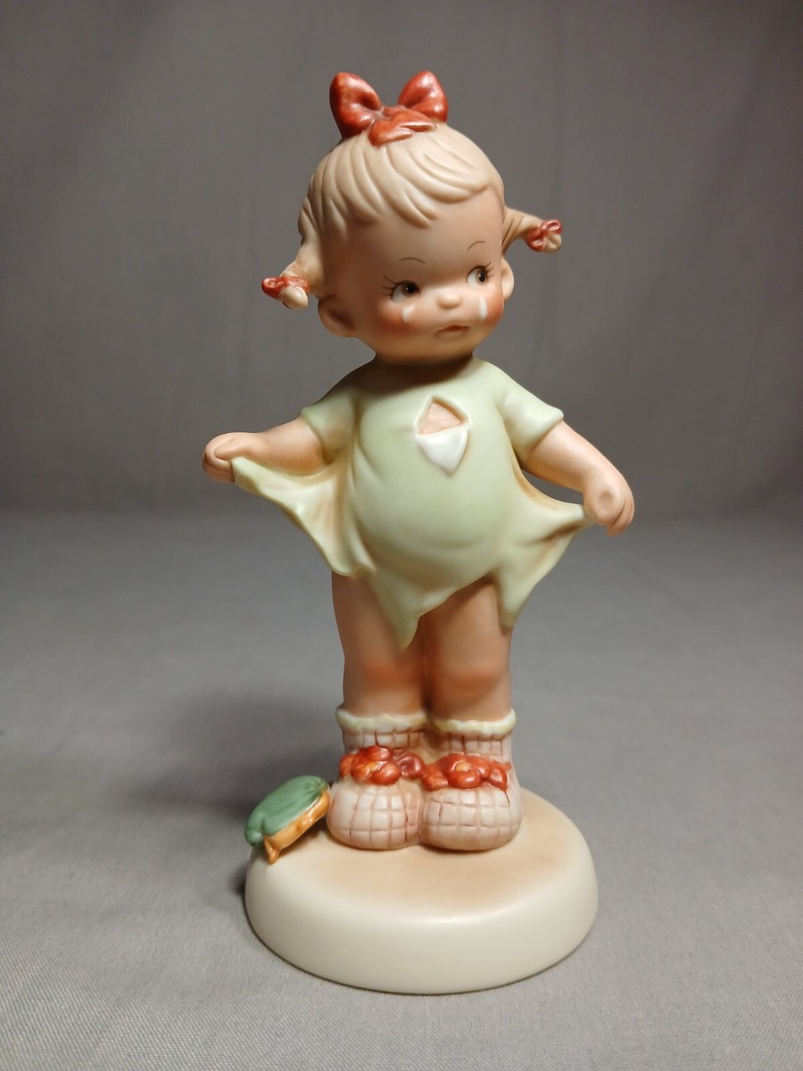 マーベルルーシーアトウェル memories of yesterday Vintage Memories of Yesterday, Mabel Lucie Attwell Porcelain