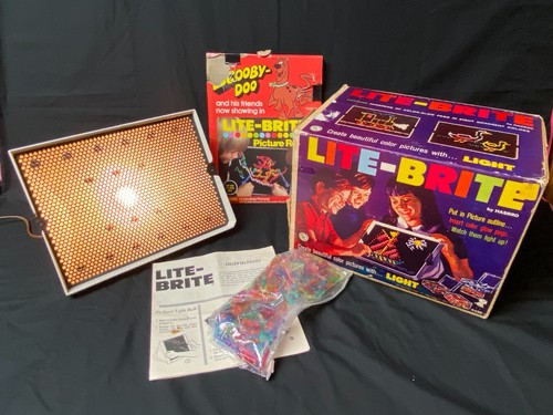 Vintage Original 1967 Lite-Brite Set Hasbro Scooby Doo Pages Box Pegs Works