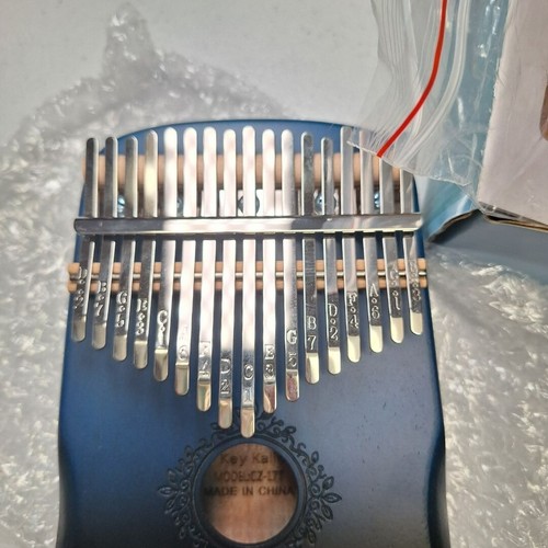 Kalimba Pulgar Piano 17 Teclas Dedo Piano Azul Portátil Martillo Instrucciones Kit - Imagen 4 de 9