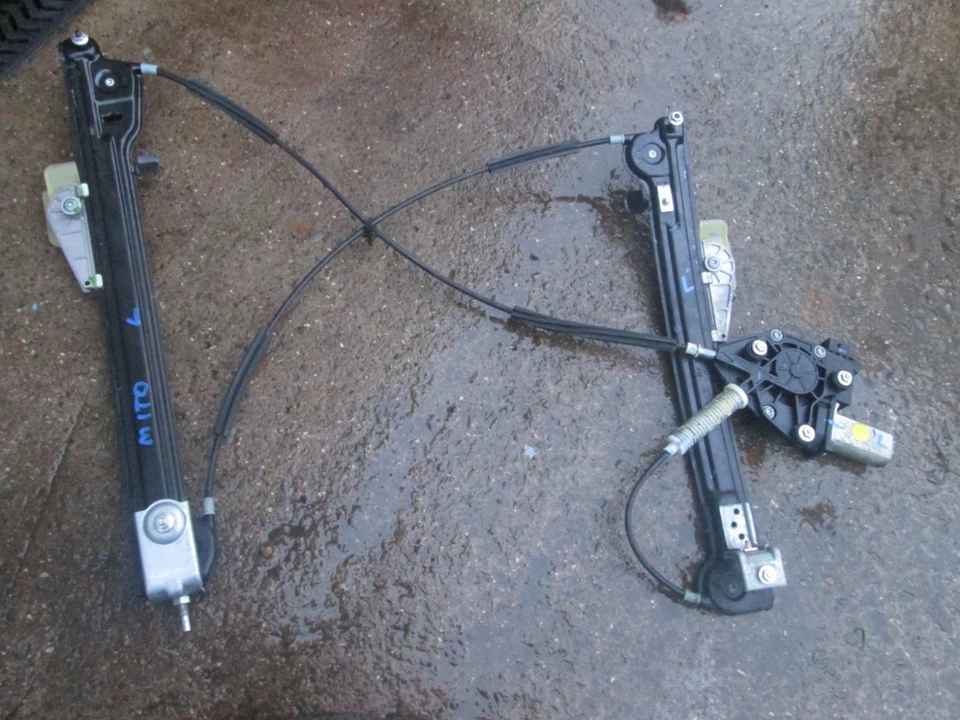 2011 ALFA ROMEO MITO 955 1.4 3 DOOR GENUINE LEFT PASENGER WINDOW REGULATOR MOTOR - Image 2 of 2