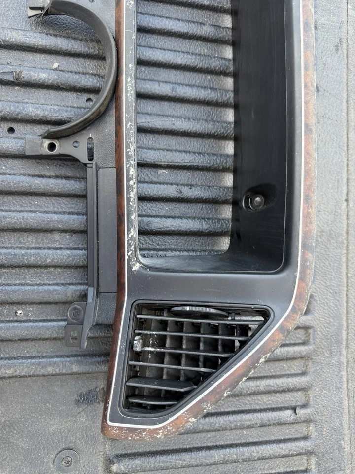 Bisel de tablero de instrumentos de camioneta Ford 1987-1991 fabricante de equipos originales F150 Bronco 1988 1989 1990 Foto 2 de 4