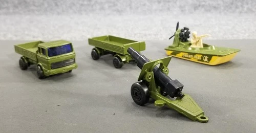 Lesney Matchbox 1-75 Series Superfast Lot of 4 Military Vehicles made in England