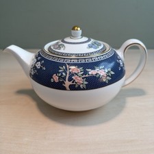 Wedgwood Bone China Blue Siam Teapot. Gold Detail Blue, White & Floral