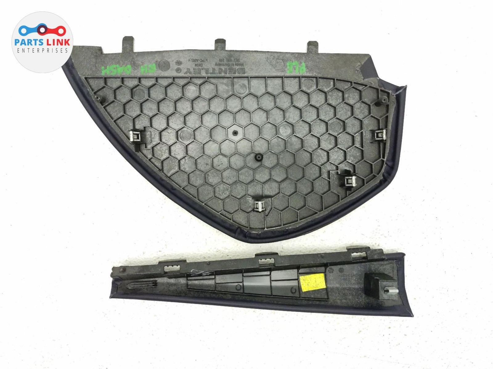 2016-20 BENTLEY BENTAYGA RIGHT DASH TRIM SIDE END PANEL COVER MOLDING CAP BLUE