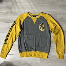 Wizarding World of Harry Potter Hufflepuff Universal Studios Sweatshirt Medium
