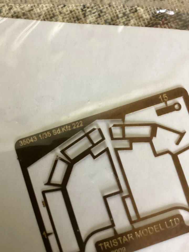 TRISTAR MODEL -fotoincisione -35043 - Sd.kfz.222- Scala 1/35 -2009 - Immagine 2 di 3