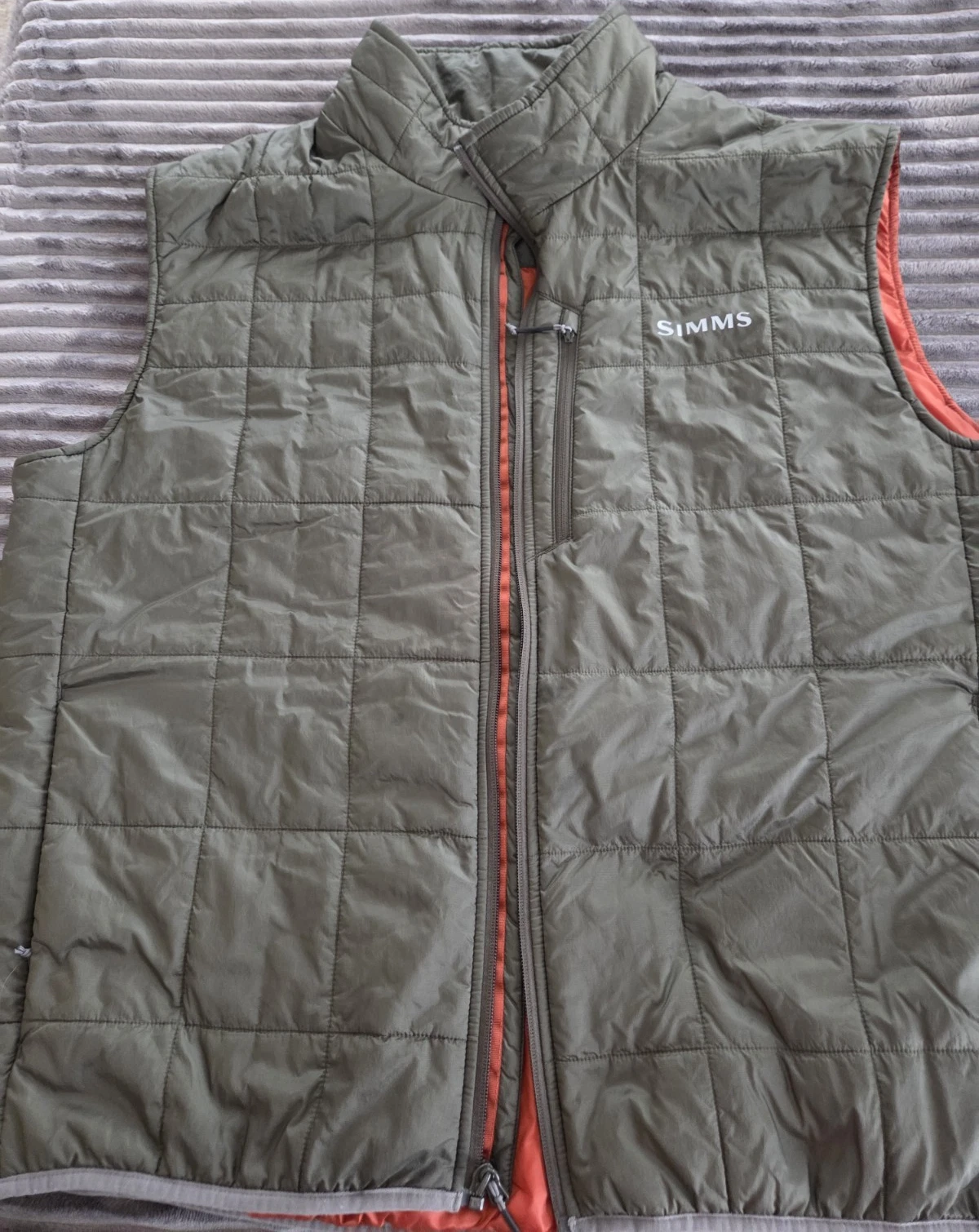 Simms Fishing Vest Mens XXL Green Fall Run Outdoor Insulated Hunting Outdoor
Opens in a new window o
