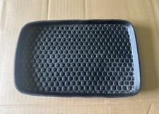 03-06 Silverado Tahoe Avalanche Yukon Center Console Lid Rubber Insert Mat Oem 03-06 Silverado Tahoe Avalanche Yukon Center Console Lid Rubber Insert Mat Oem