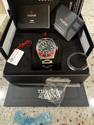 TUDOR Black Bay 79830RB