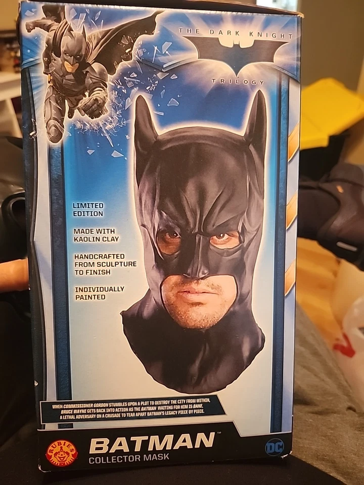 Rubies Batman Collector Mask The Dark Knight Trilogy Limited Edition Kaolin Clay - Image 2 of 4