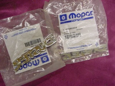 Duster 1972 - 1976 NOS Fender Emblems Sealed in the Mopar Package