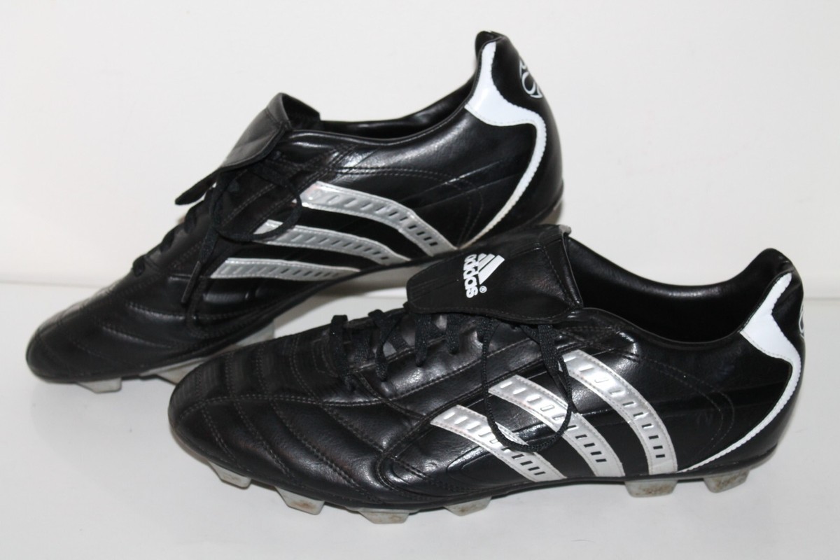 Adidas Bracara Traxion Soccer Cleats, 011009, Black/Silver, LEA