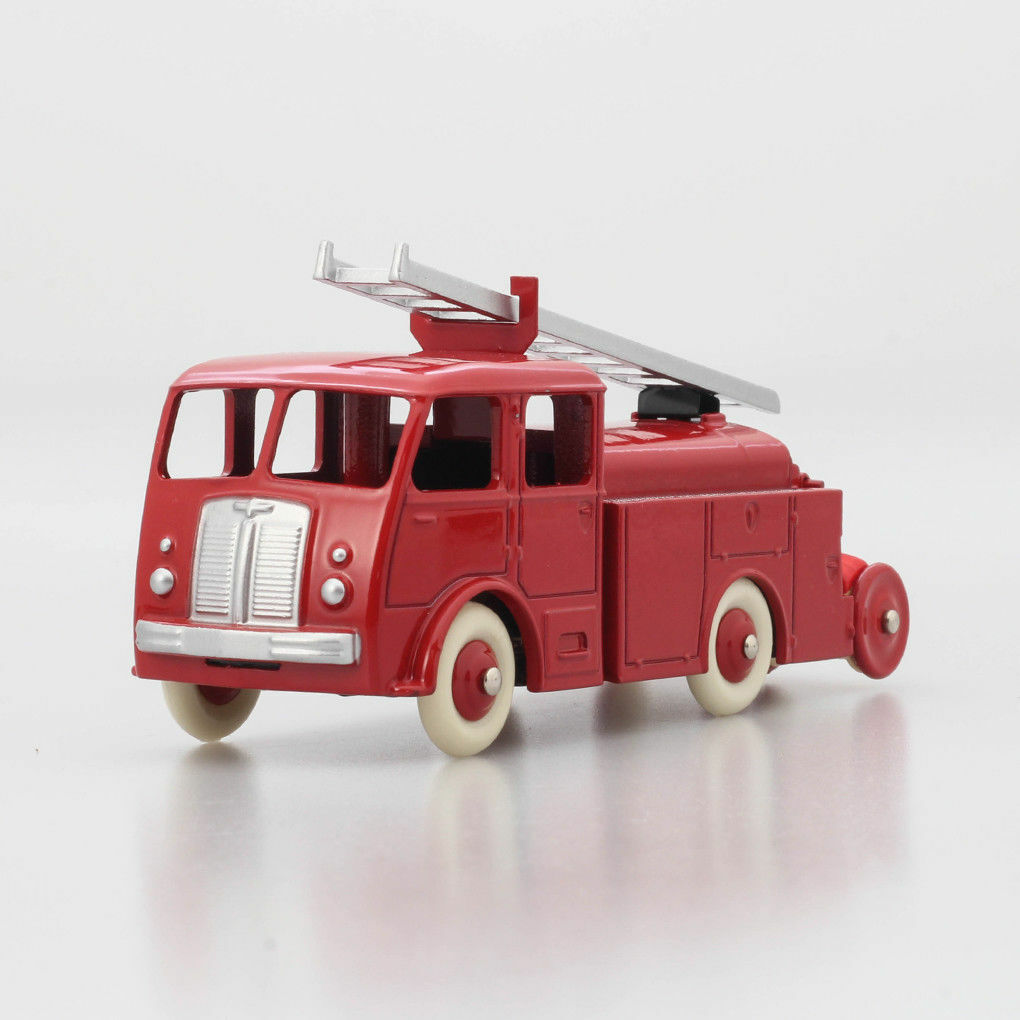 Dinky Toys Code 3 – Berliet GAK Citerne Pompiers (1/43, Modifié, Sans Boîte)