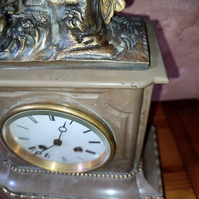 Pendule De Cheminée Borne En Marbre Et Bronze, XIXème Siècle - Jeune Fille Style Napoléon III - Mécanique à Poids