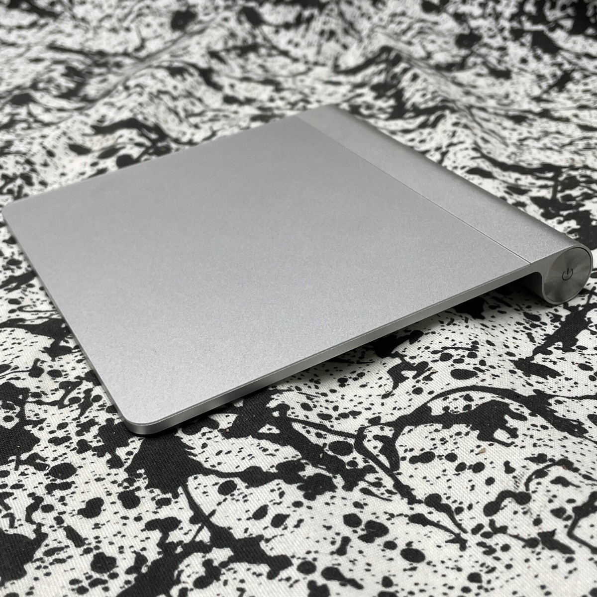 Apple Magic Trackpad Bluetooth Wireless MC380LL/A A1339 - Tested