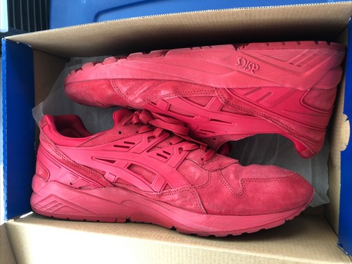 triple red asics
