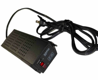 RadioShack Portable AC-DC 3Amp Regulated Travel Power Supply 22-503, Used